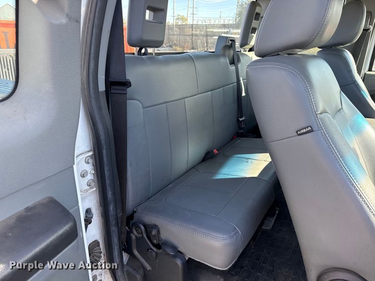 image for item DY8460 2011 Ford F250 Super Duty SuperCab pickup truck