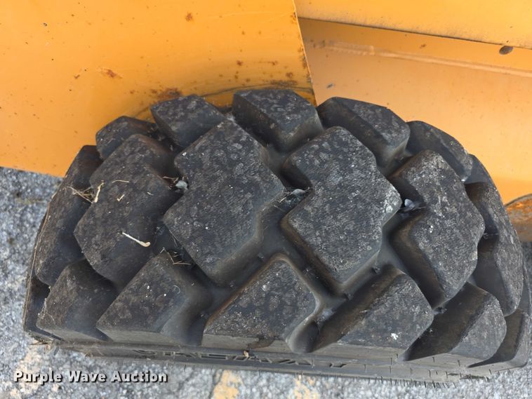 image for item DZ3516 2007 Case 450 series 3 skid steer loader