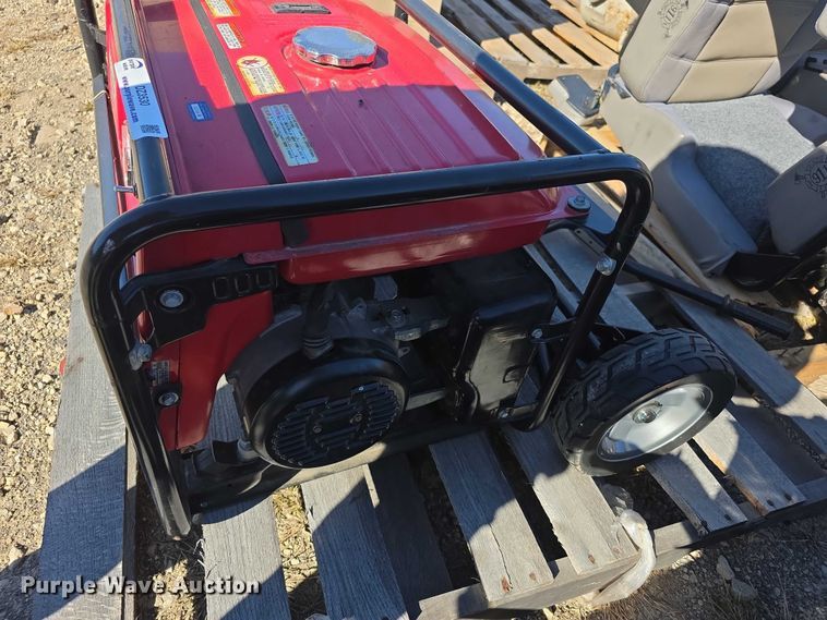 image for item DZ3530 Honda EM5000S generator