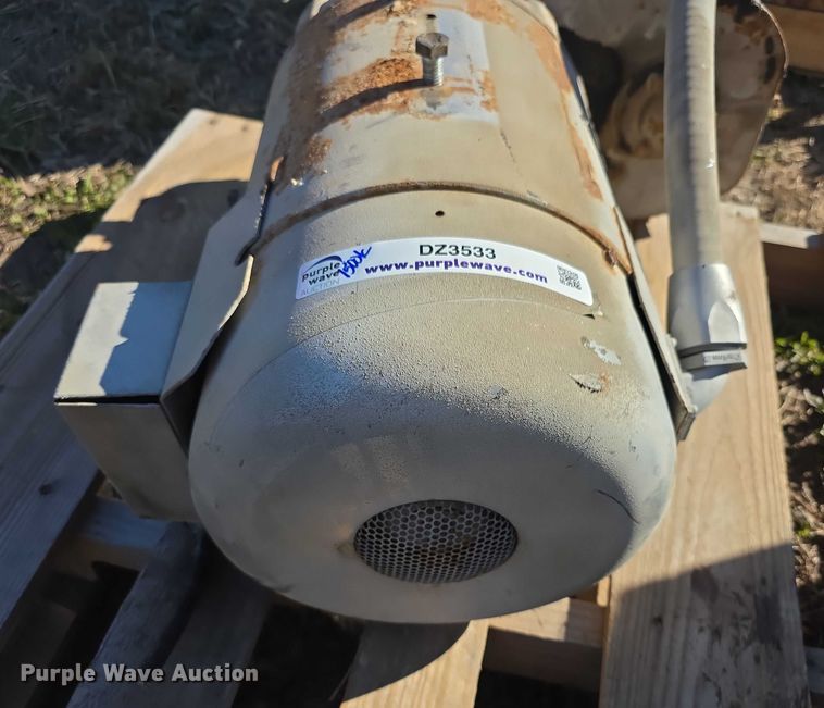 image for item DZ3533 Winco electric motor