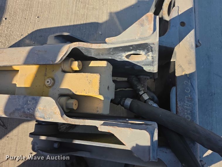 image for item DZ3536 Stanley MB05 breaker skid steer breaker