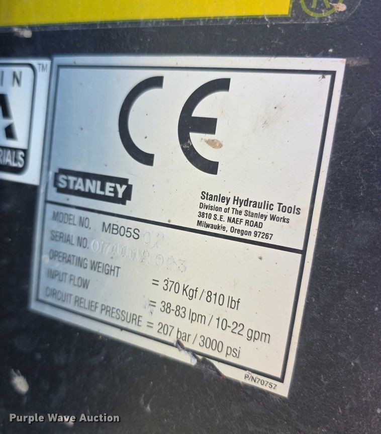 image for item DZ3536 Stanley MB05 breaker skid steer breaker