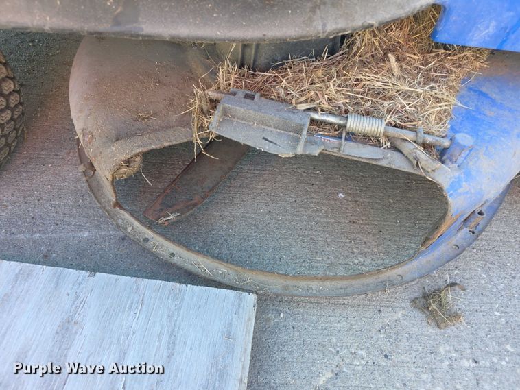 image for item DZ3538 New Holland MZ16H ZTR lawn mower