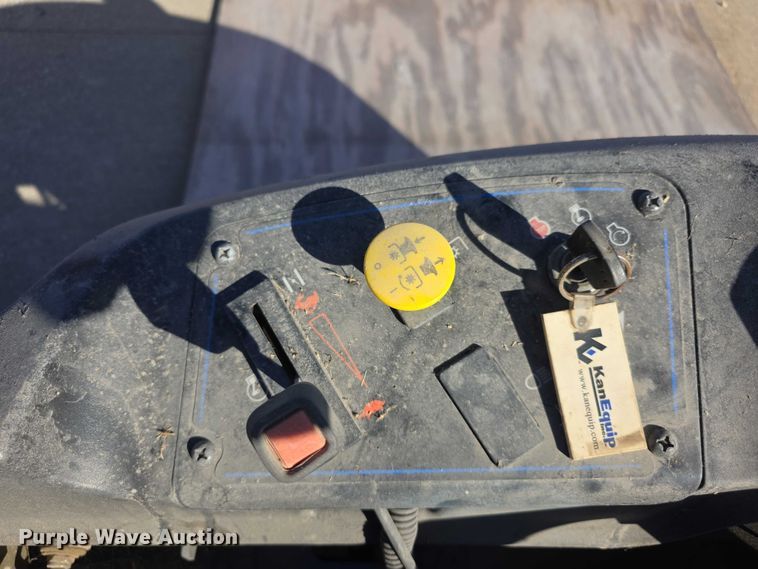 image for item DZ3538 New Holland MZ16H ZTR lawn mower