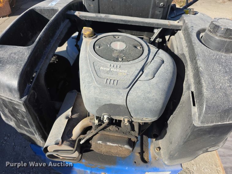 image for item DZ3538 New Holland MZ16H ZTR lawn mower