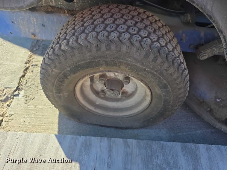 image for item DZ3538 New Holland MZ16H ZTR lawn mower