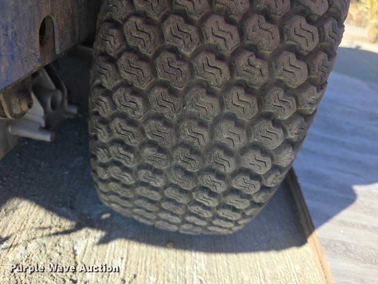 image for item DZ3538 New Holland MZ16H ZTR lawn mower