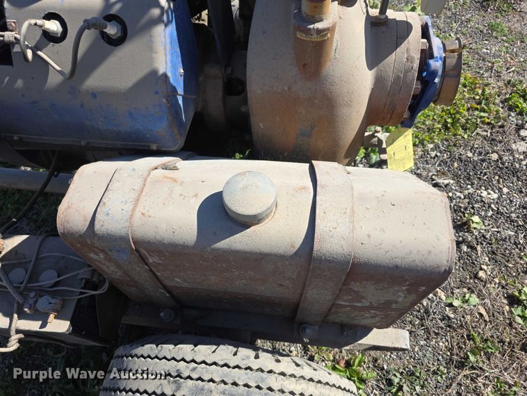 image for item DZ3541 Wisconsin WF40 water pump