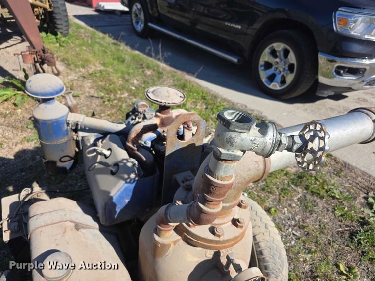 image for item DZ3541 Wisconsin WF40 water pump