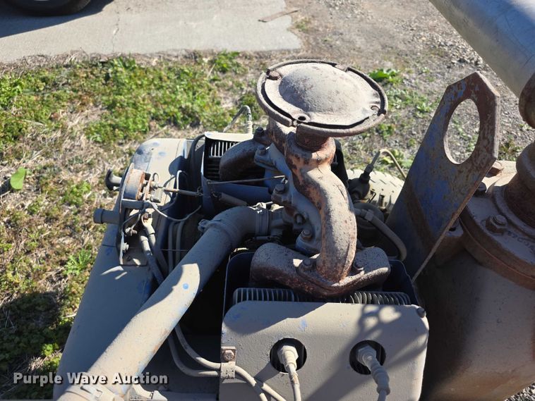 image for item DZ3541 Wisconsin WF40 water pump