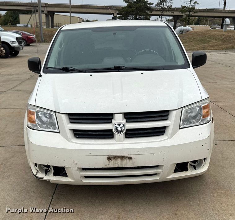 image for item EA1973 2010 Dodge Grand Caravan van