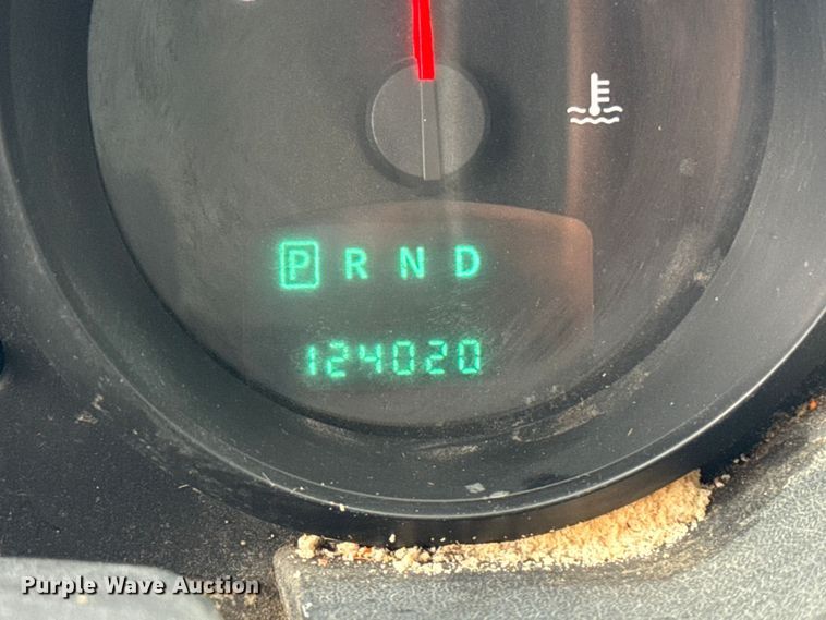 image for item EA1973 2010 Dodge Grand Caravan van