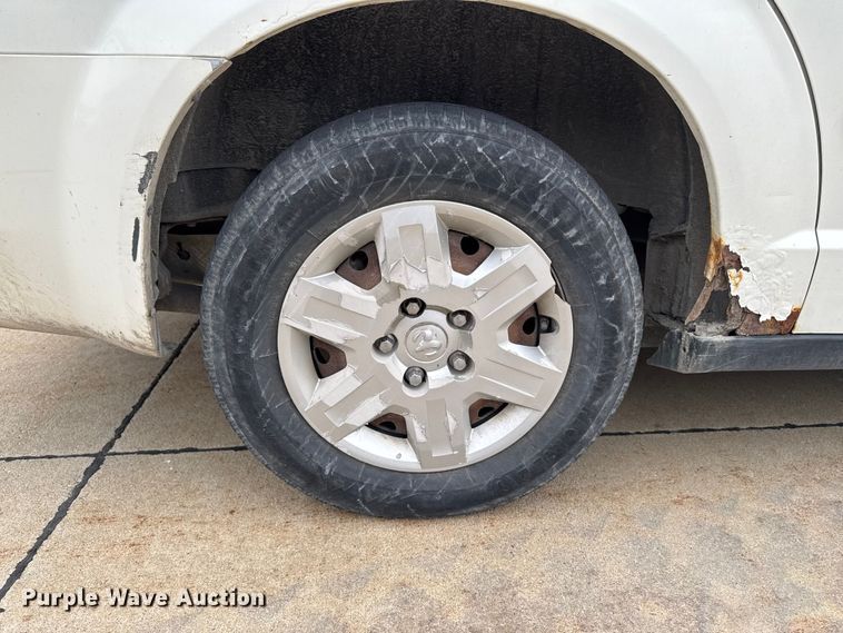 image for item EA1973 2010 Dodge Grand Caravan van