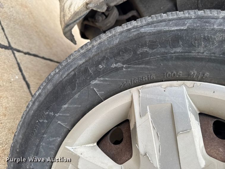 image for item EA1973 2010 Dodge Grand Caravan van