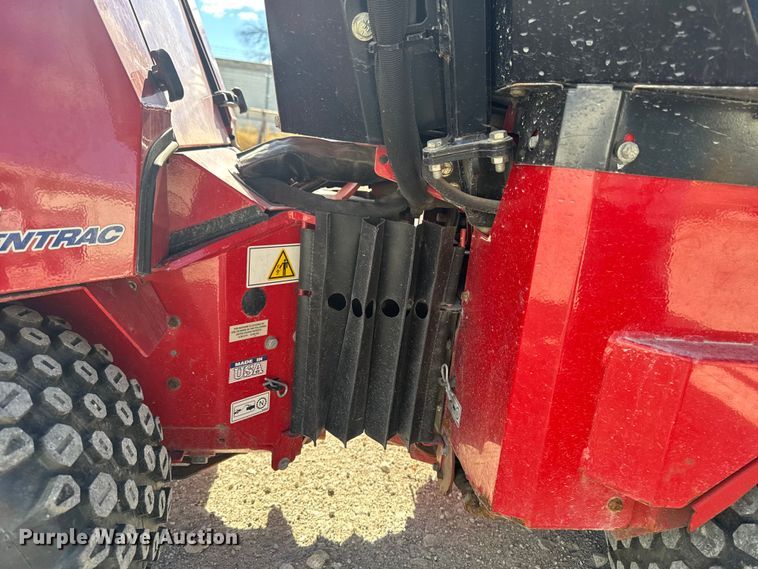 image for item EA2024 Ventrac 3400Y municipal tractor