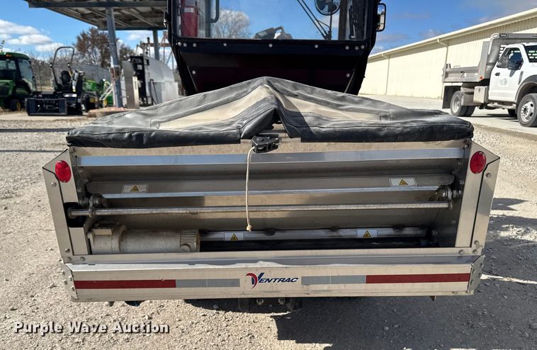 image for item EA2024 Ventrac 3400Y municipal tractor