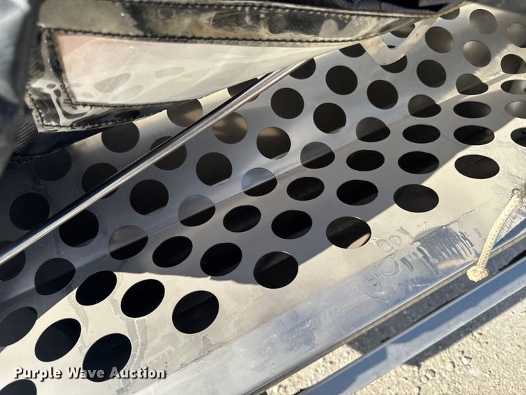 image for item EA2024 Ventrac 3400Y municipal tractor