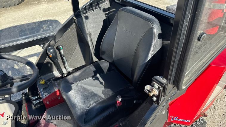 image for item EA2024 Ventrac 3400Y municipal tractor