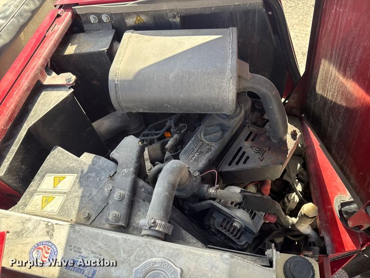 image for item EA2024 Ventrac 3400Y municipal tractor