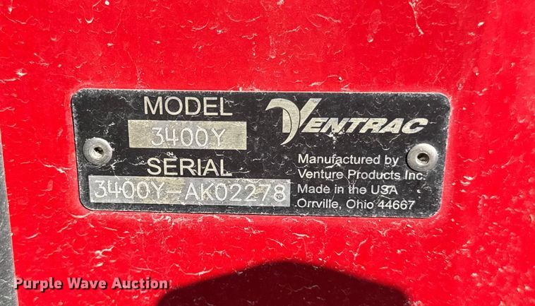 image for item EA2024 Ventrac 3400Y municipal tractor