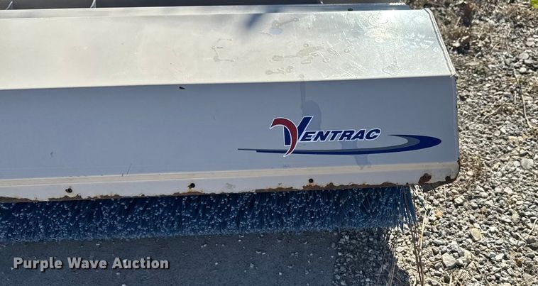 image for item EA2024 Ventrac 3400Y municipal tractor