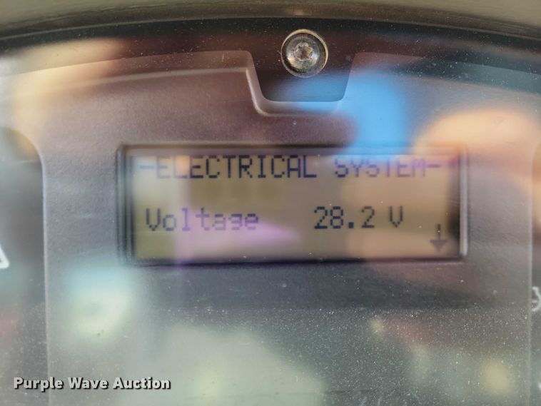 image for item EA2701 2003 Volvo G746B motor grader