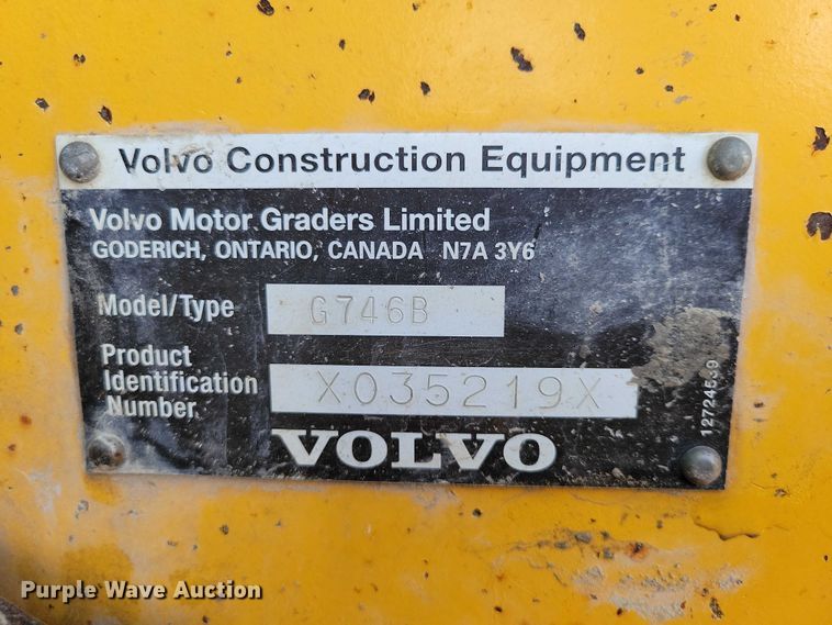 image for item EA2701 2003 Volvo G746B motor grader