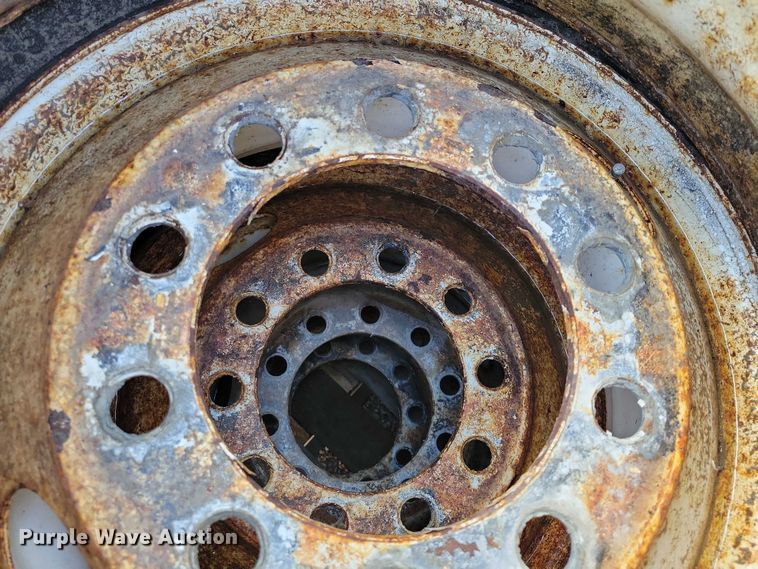 image for item EA2703 Tires and wheels