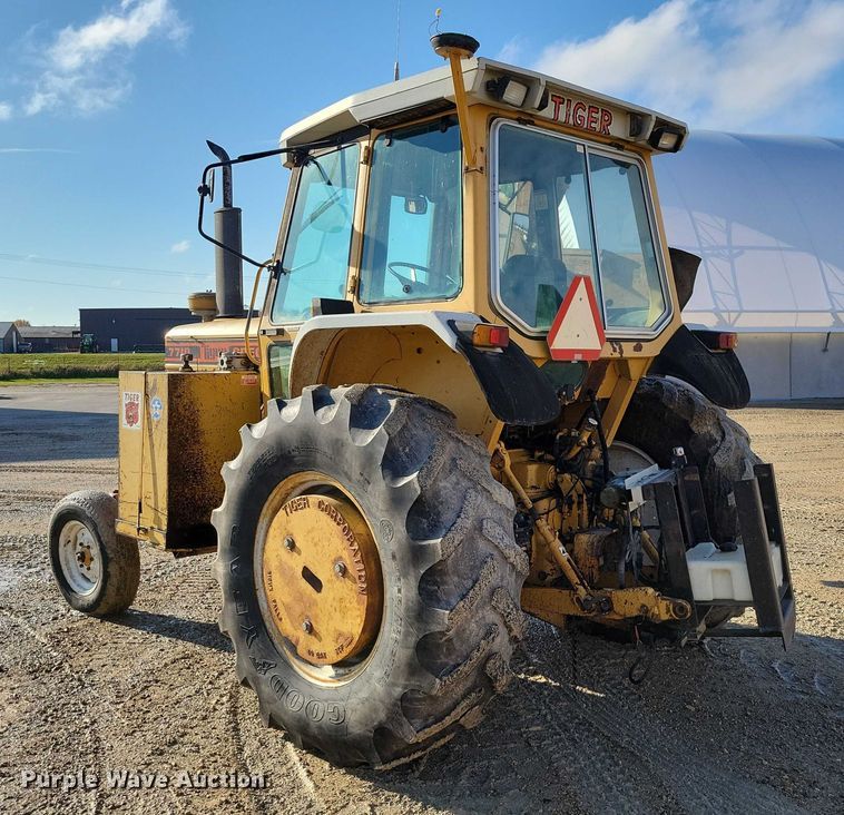 image for item EA2704 Ford 7710 Tiger Special tractor