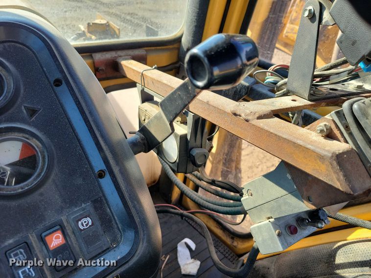 image for item EA2704 Ford 7710 Tiger Special tractor