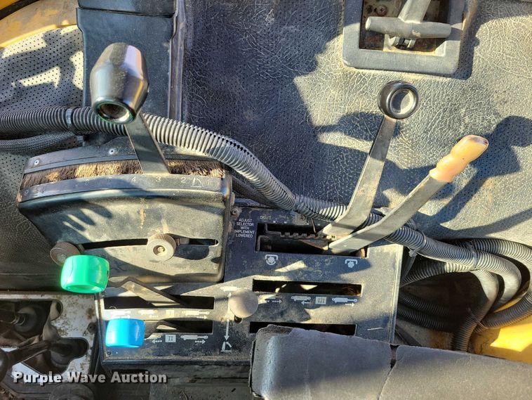 image for item EA2704 Ford 7710 Tiger Special tractor