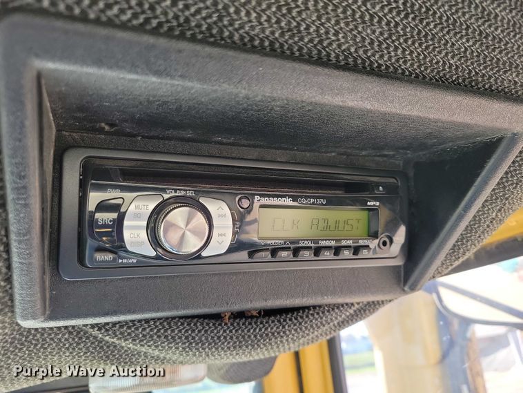 image for item EA2704 Ford 7710 Tiger Special tractor