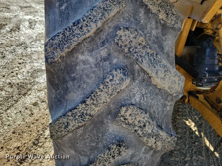 image for item EA2704 Ford 7710 Tiger Special tractor