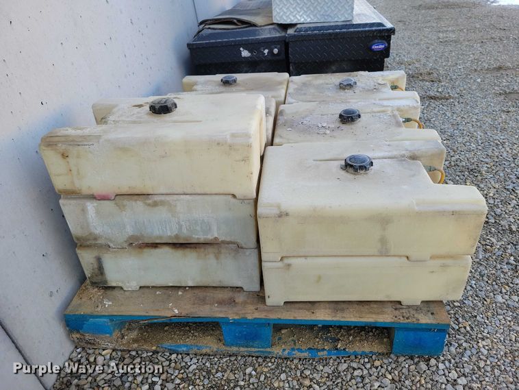 image for item EA2704 Ford 7710 Tiger Special tractor