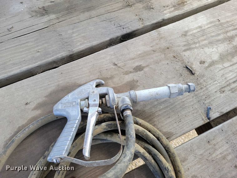 image for item EA2705 Riverbend Industries  sprayer