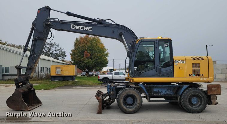 image for item EA2706 2012 John Deere 190D W wheeled excavator