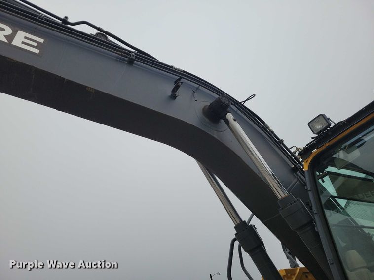 image for item EA2706 2012 John Deere 190D W wheeled excavator