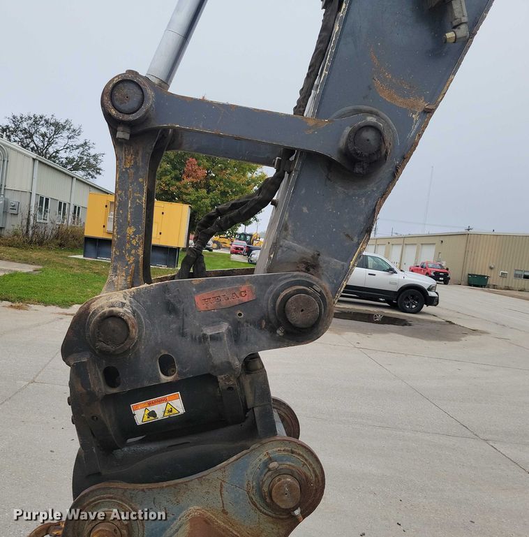 image for item EA2706 2012 John Deere 190D W wheeled excavator