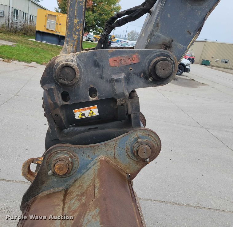 image for item EA2706 2012 John Deere 190D W wheeled excavator