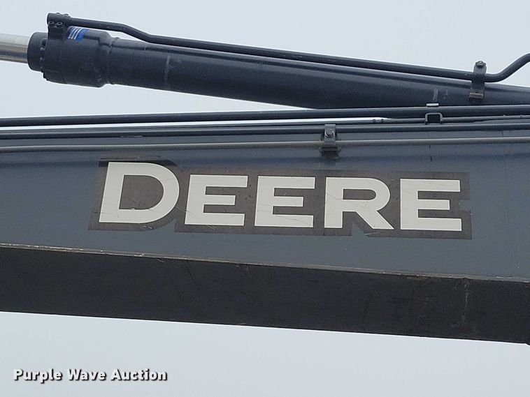 image for item EA2706 2012 John Deere 190D W wheeled excavator