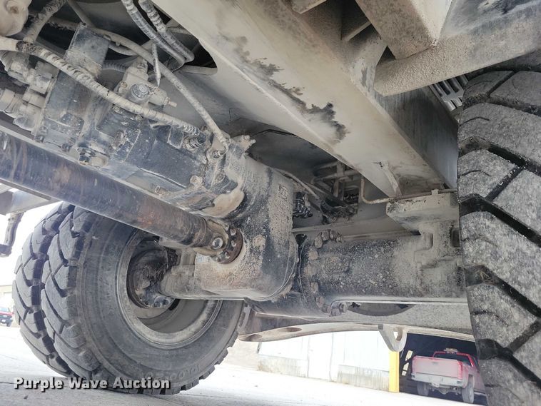 image for item EA2706 2012 John Deere 190D W wheeled excavator