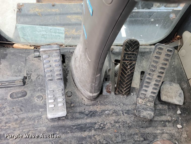 image for item EA2706 2012 John Deere 190D W wheeled excavator