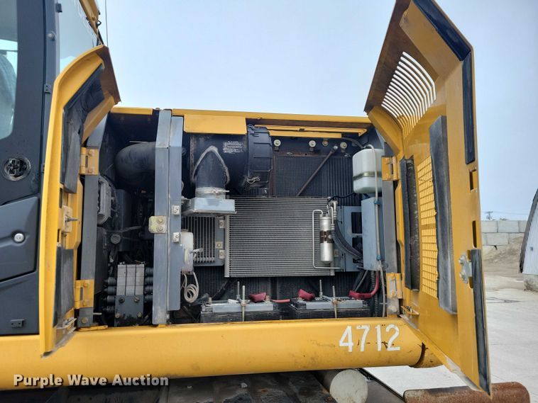 image for item EA2706 2012 John Deere 190D W wheeled excavator