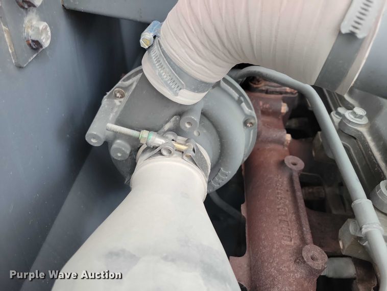 image for item EA2706 2012 John Deere 190D W wheeled excavator