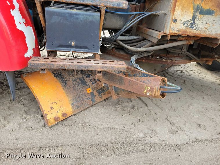 image for item EA2708 2004 Sterling L7500 dump truck