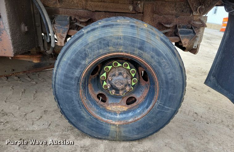 image for item EA2708 2004 Sterling L7500 dump truck