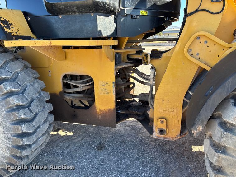 image for item EA7648 2013 Caterpillar 924K wheel loader