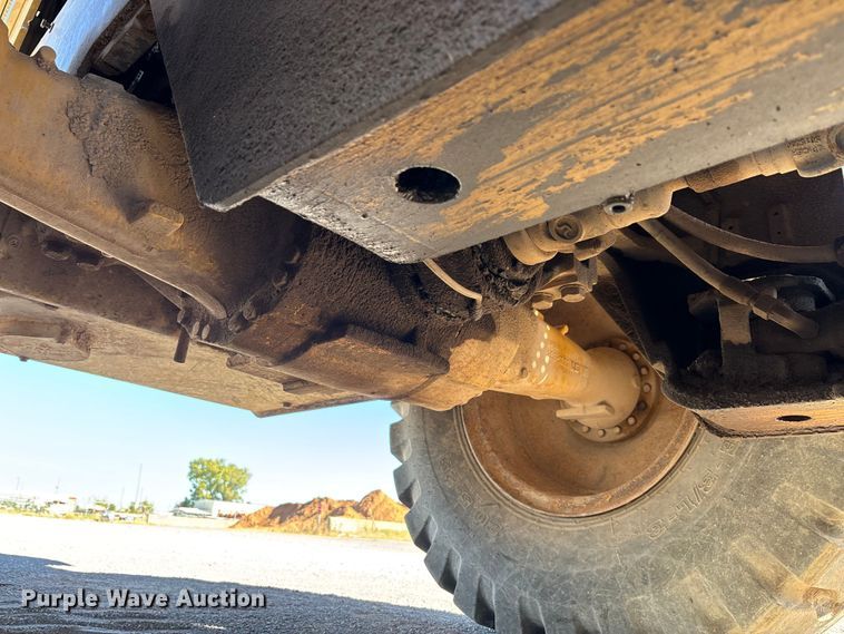 image for item EA7648 2013 Caterpillar 924K wheel loader