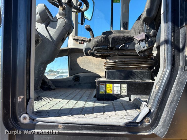 image for item EA7648 2013 Caterpillar 924K wheel loader