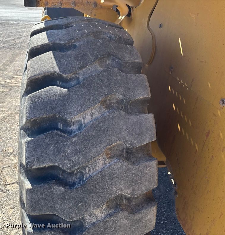 image for item EA7648 2013 Caterpillar 924K wheel loader